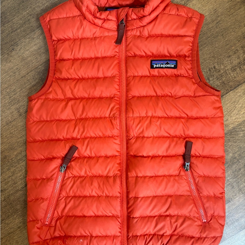 Patagonia boys down vest - 5T